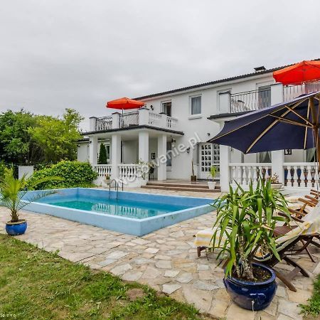 Villa Tara อุสตกา ภายนอก รูปภาพ